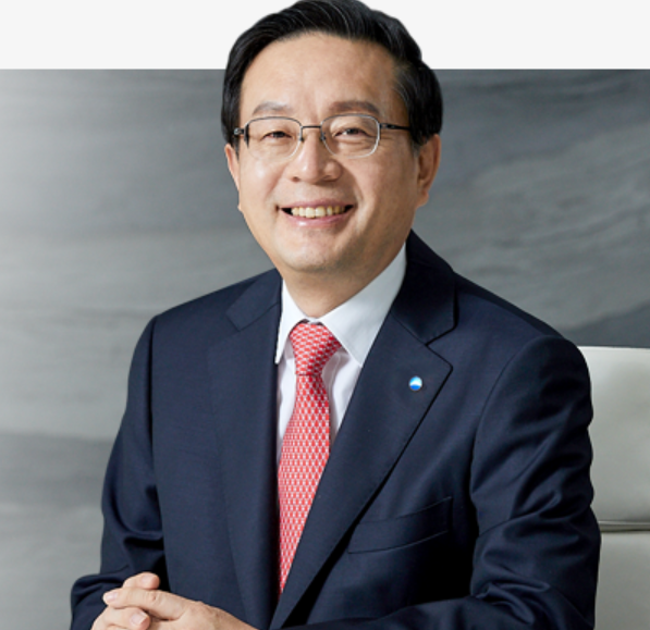 Korea Supreme Court revokes DLF sanctions on Woori Bank chair